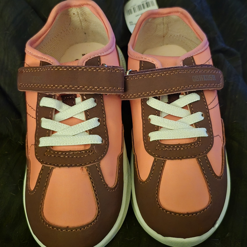OshKosh B'gosh Kids Shoes - Pink and Brown